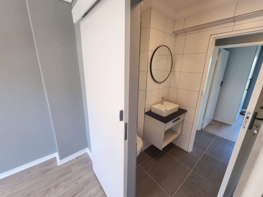 To Let 3 Bedroom Property for Rent in Scott Estate Western Cape